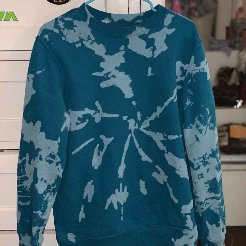 Repurposed crew neck